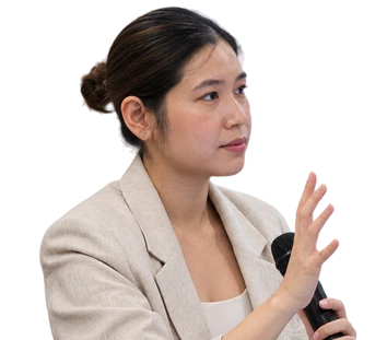 ปรียาภา พืชผล